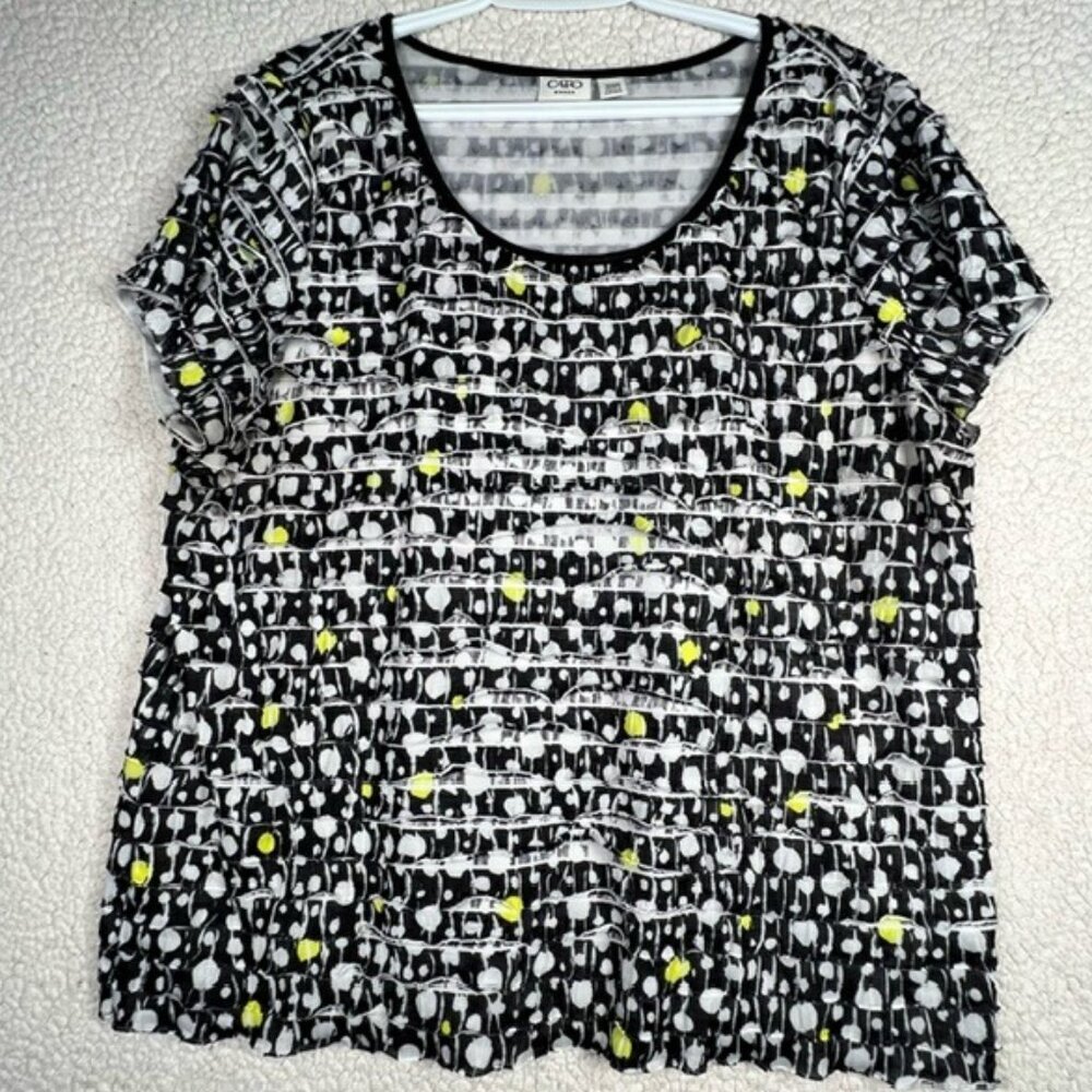 CATO Women's Eyelash Layered Top with short flutter sleeves, Size 18/20W